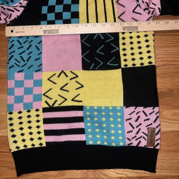 Tipsy Elves Sportswear Women’s Size Small Sweater Quilt Pattern Ski Snowboard - Picture 6 of 12